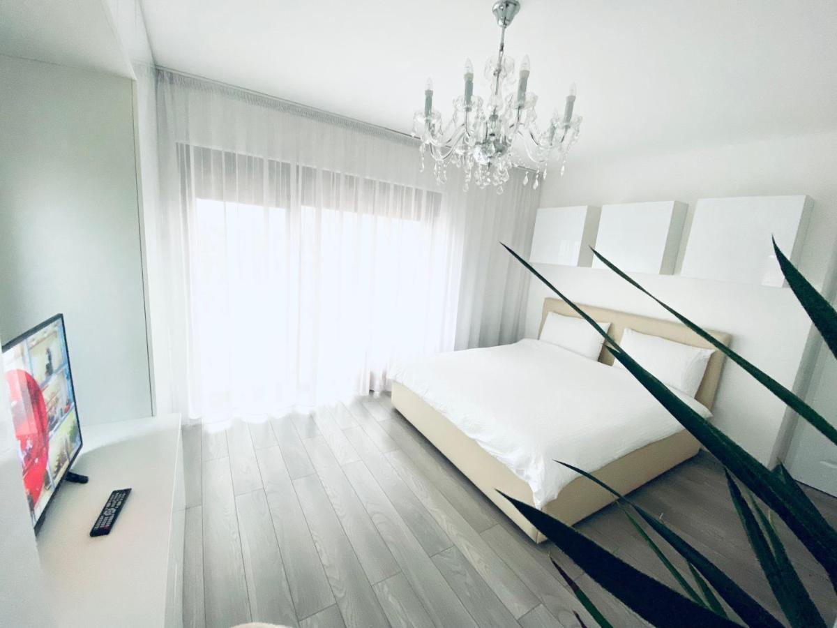 Venetia Apartament - Timisoara Apartment ภายนอก รูปภาพ