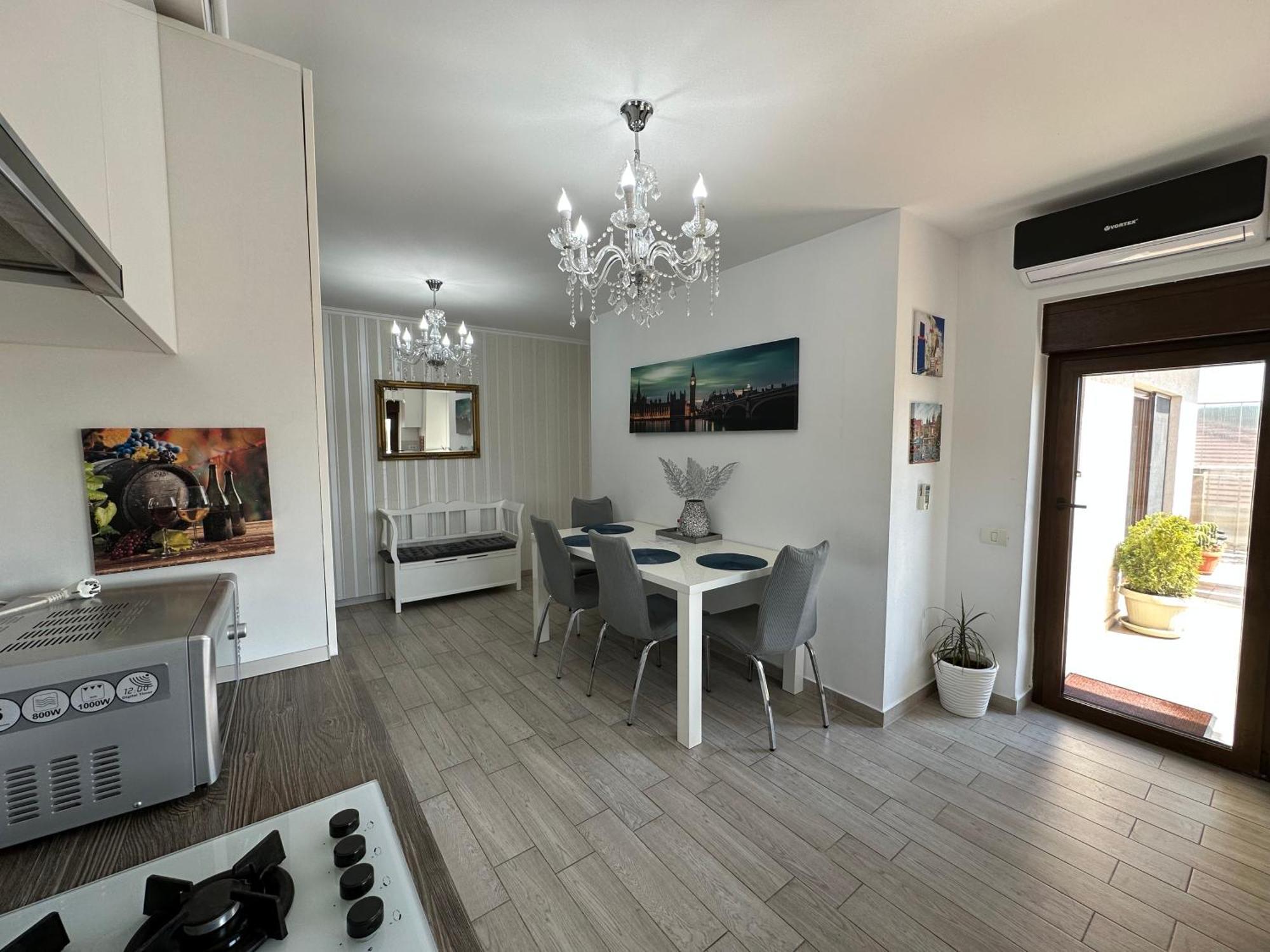 Venetia Apartament - Timisoara Apartment ภายนอก รูปภาพ